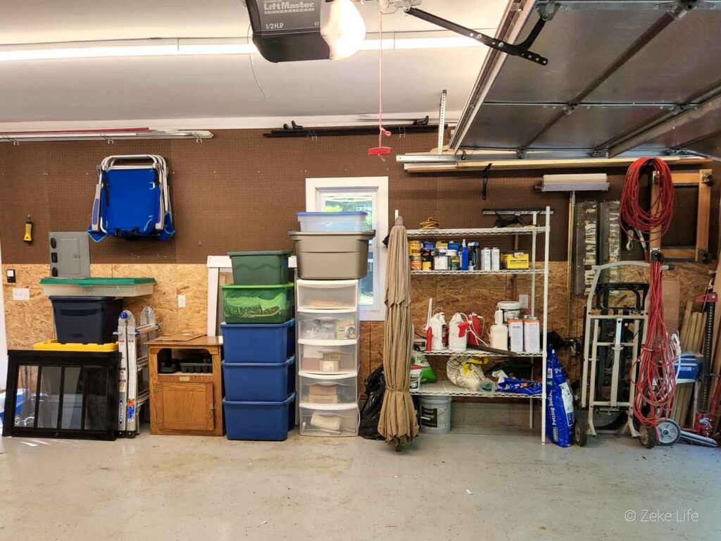 messy garage